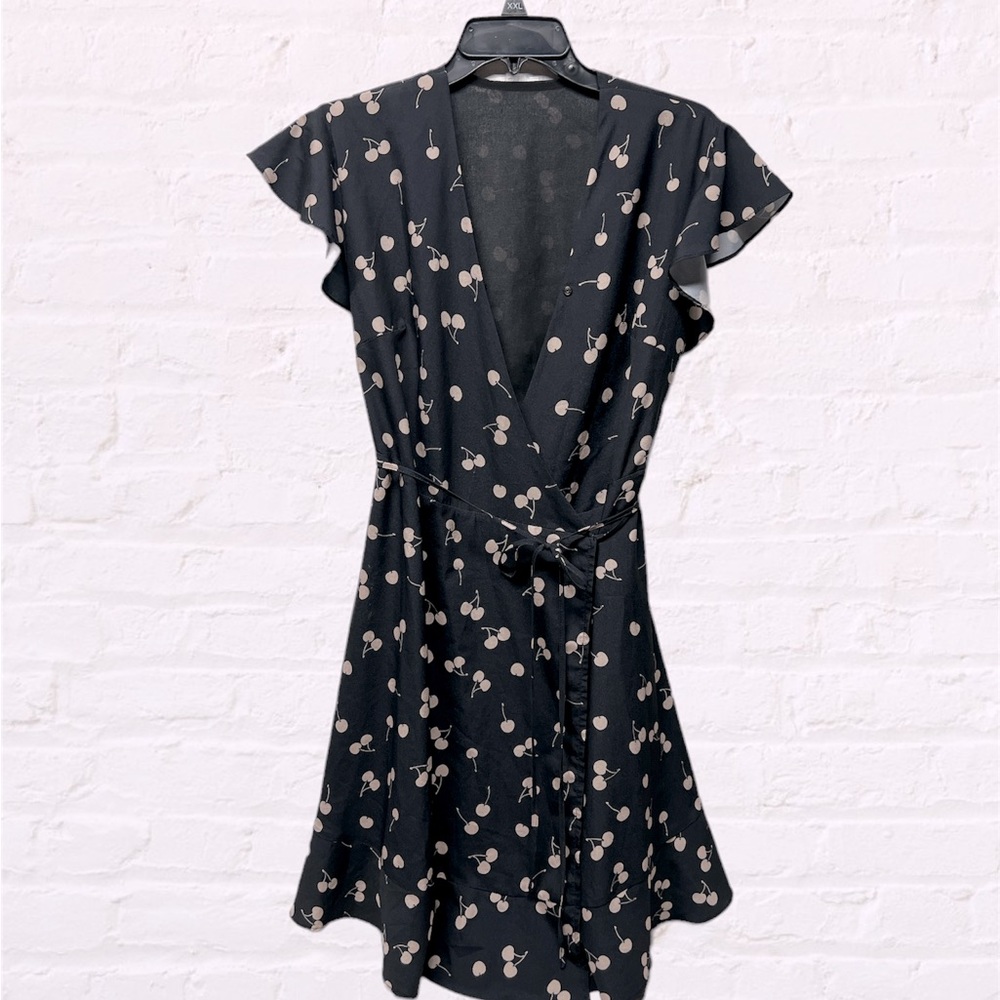 Black cherry print short sleeve wrap short dress Medium